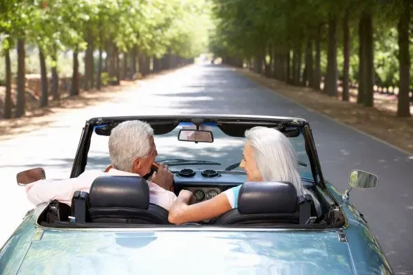 senior-dating-services.webp